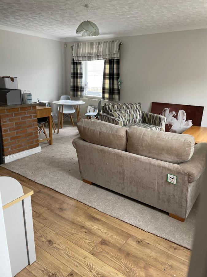 The Cwtch - A Self Contained One Bedroom Annex Pwllheli Εξωτερικό φωτογραφία